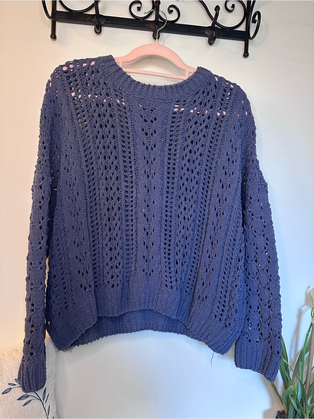 Kendall & Kylie Open-Knit Crewneck Sweater - Blue